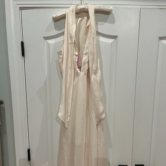 Hello Molly Cream High Neck Maxi Dress, Medium, AU 10 - Picture 5 of 8